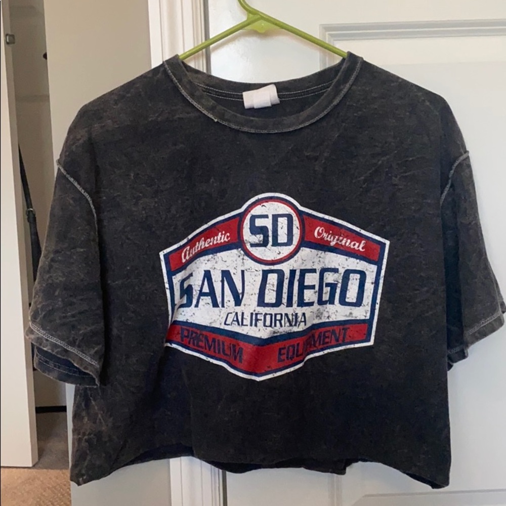 Cropped T-shirt